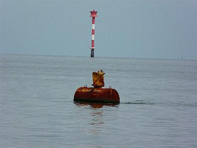 OF Dwarsgat und Reedetonne